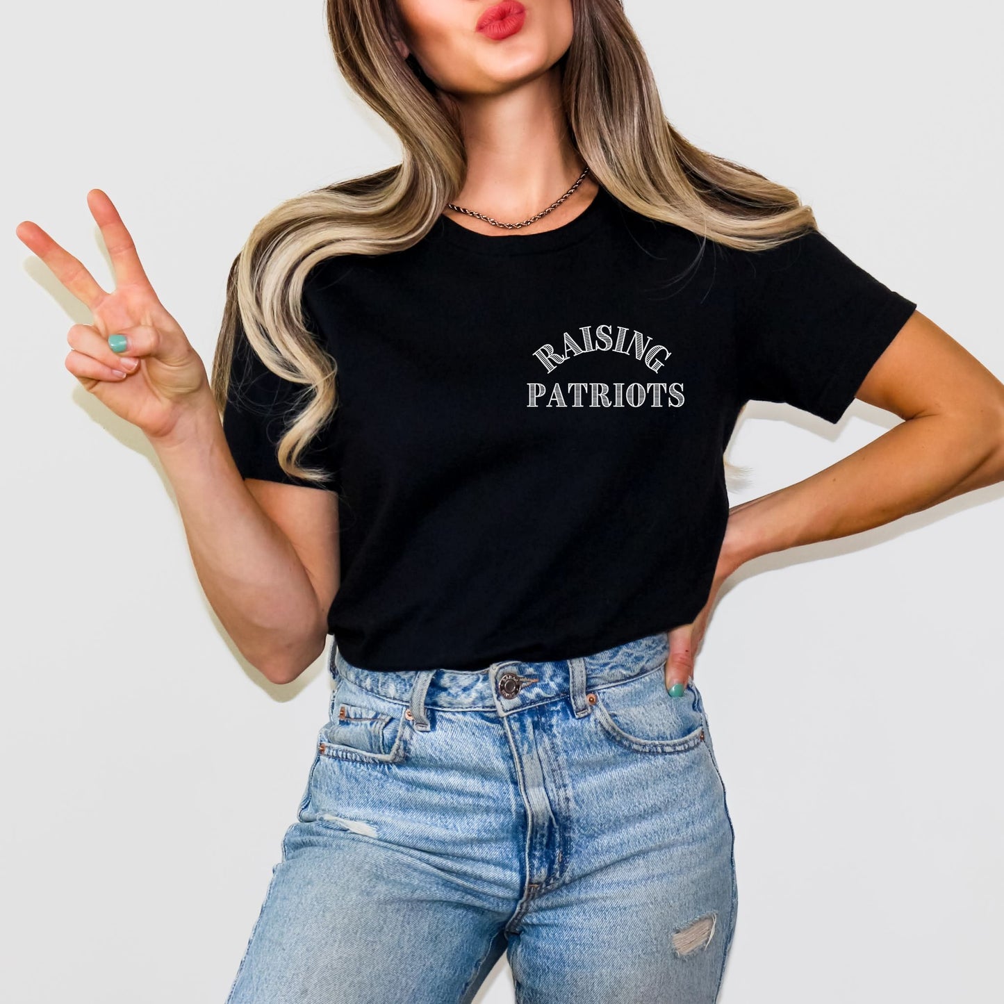 RAISING PATRIOTS TEE