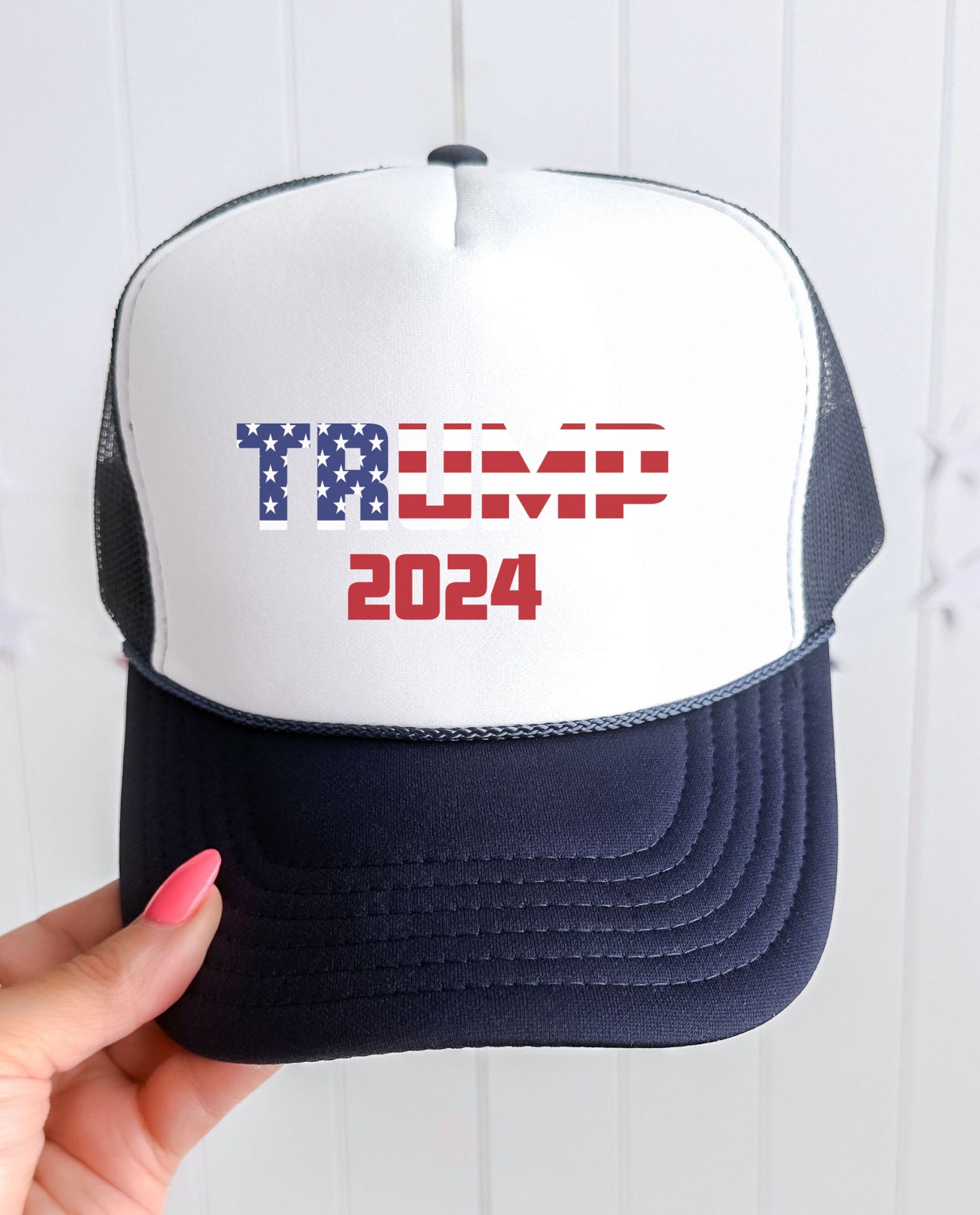 TRUMP 2024 NAVY/WHITE TRUCKER HAT